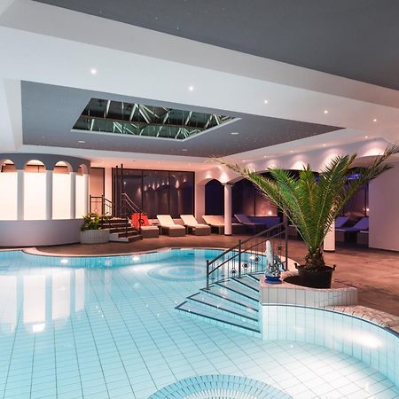 25H Spa-Residenz Pools In & Out, Private Garden & Beach نيوسيدل آم سي المظهر الخارجي الصورة