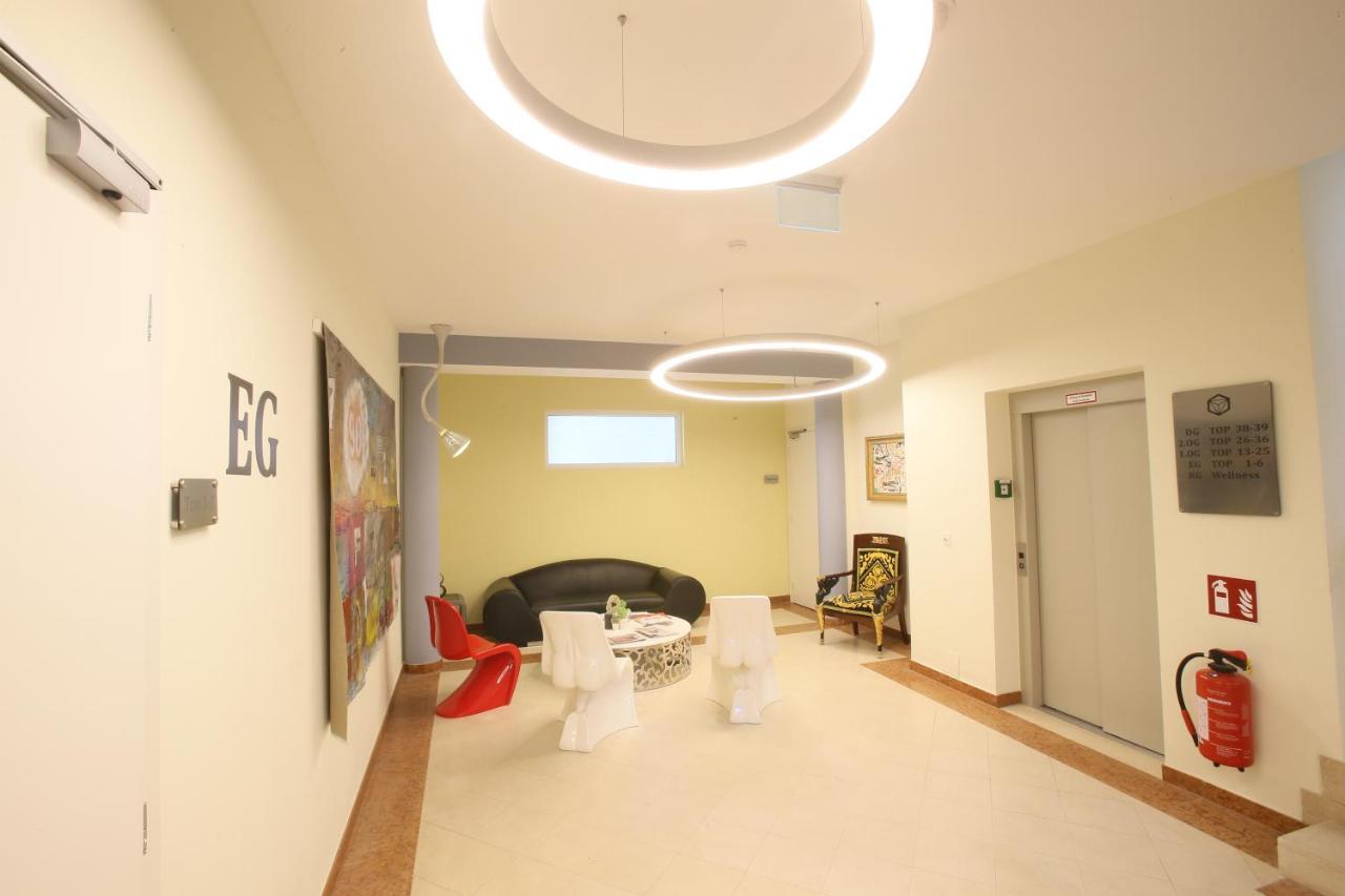 25H Spa-Residenz Pools In & Out, Private Garden & Beach نيوسيدل آم سي المظهر الخارجي الصورة