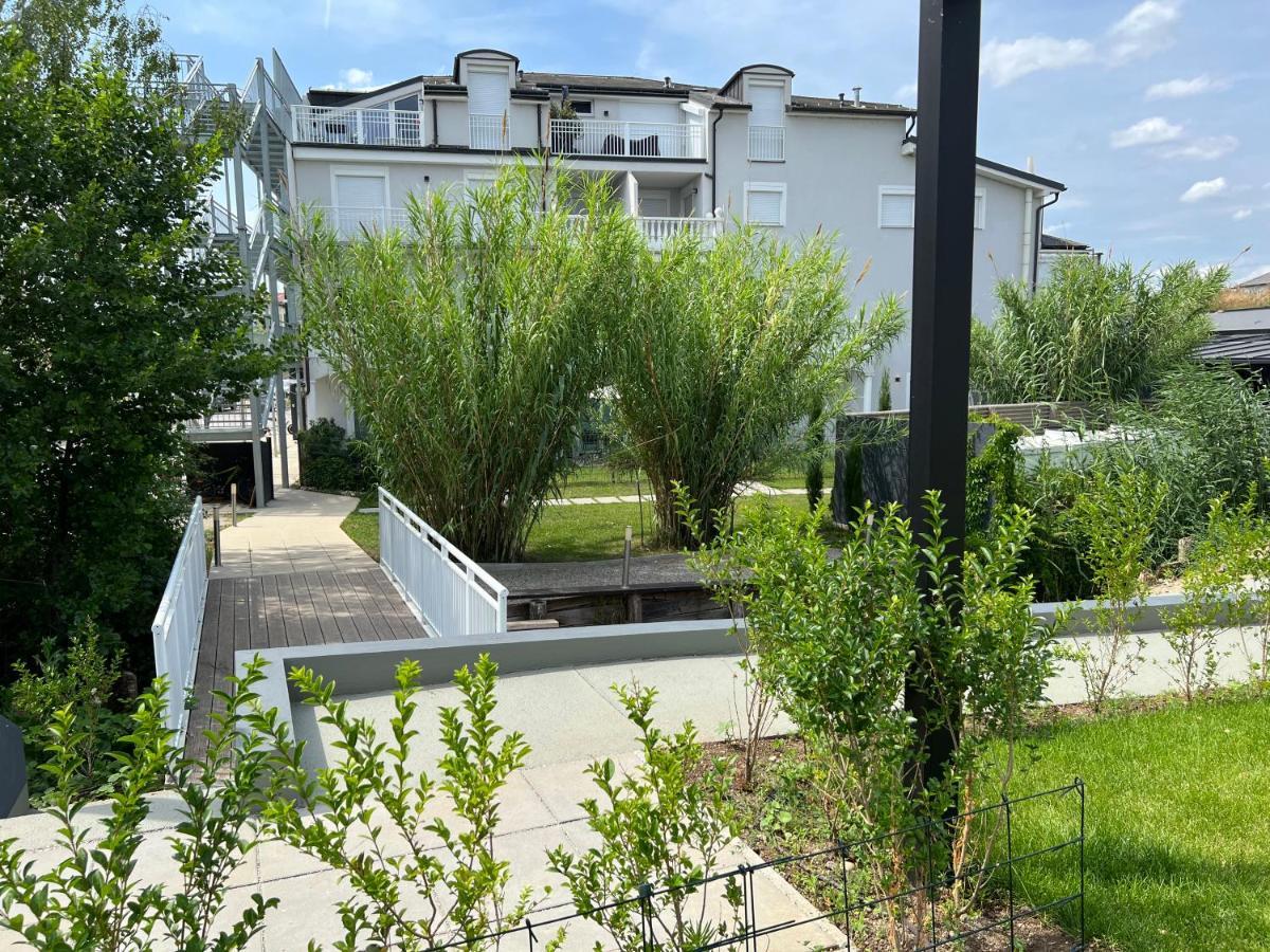 25H Spa-Residenz Pools In & Out, Private Garden & Beach نيوسيدل آم سي المظهر الخارجي الصورة